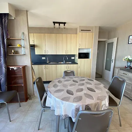 Apartment 2 Slaapkamer Op De Dijk Westende Met Frontaal Zeezicht Middelkerke