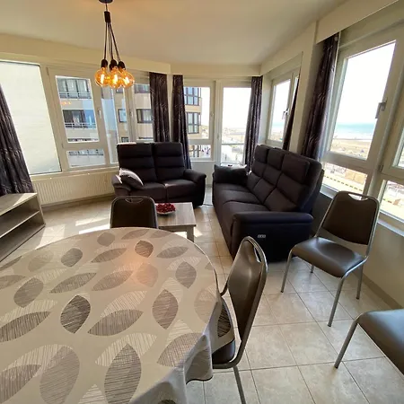 2 Slaapkamer Op De Dijk Westende Met Frontaal Zeezicht Apartment Middelkerke