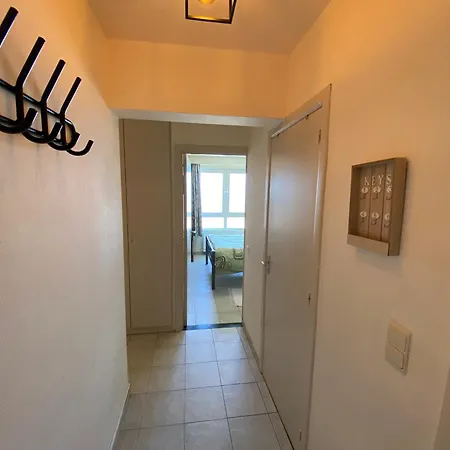 2 Slaapkamer Op De Dijk Westende Met Frontaal Zeezicht Apartamento Middelkerke