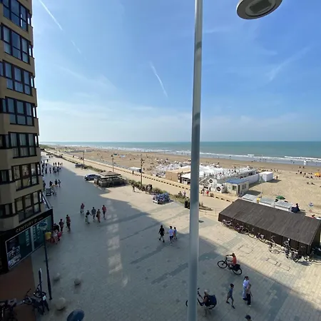 2 Slaapkamer Op De Dijk Westende Met Frontaal Zeezicht *