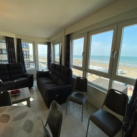 Appartement 2 Slaapkamer Op De Dijk Westende Met Frontaal Zeezicht Middelkerke
